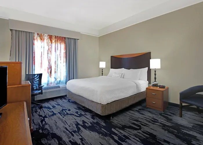 Fairfield Inn And Suites Carlsbad